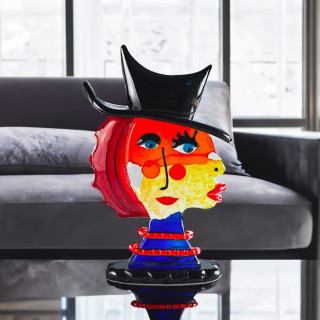 Women glass figure with hat