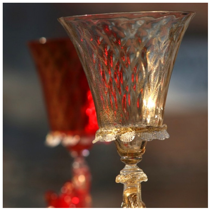 calici veneziani in vetro trasparente e rosso artigianali