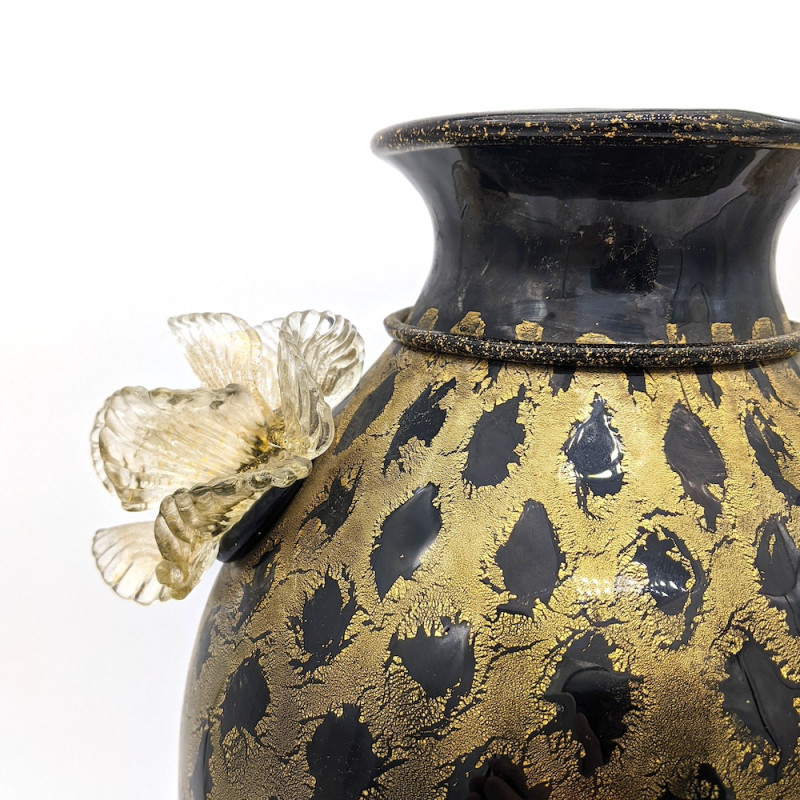 Classic Murano glass vase