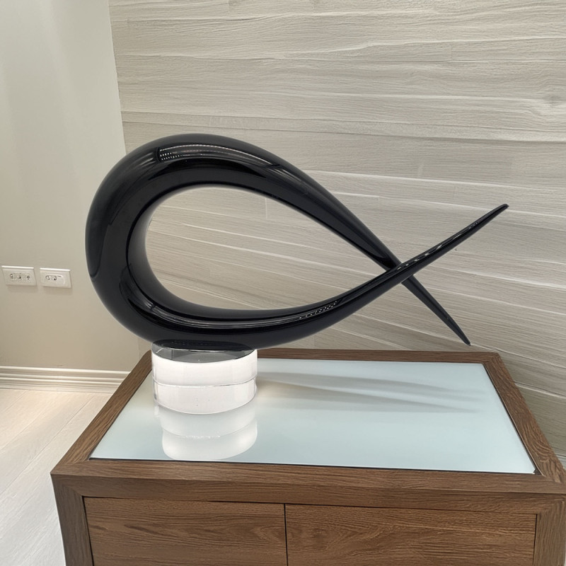 scultura astratta moderna