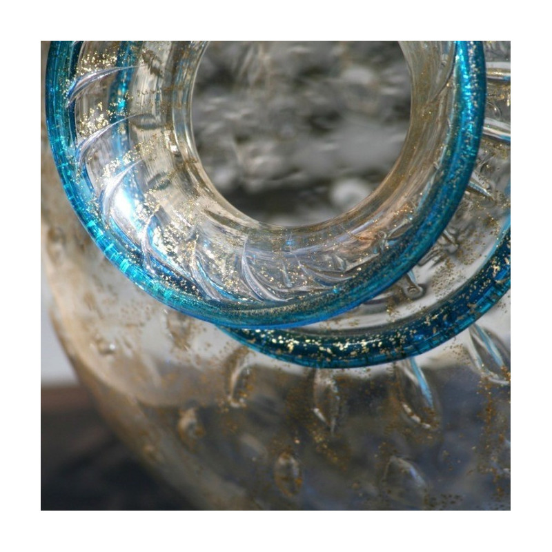 elegant decorative vase circle gold and blue details