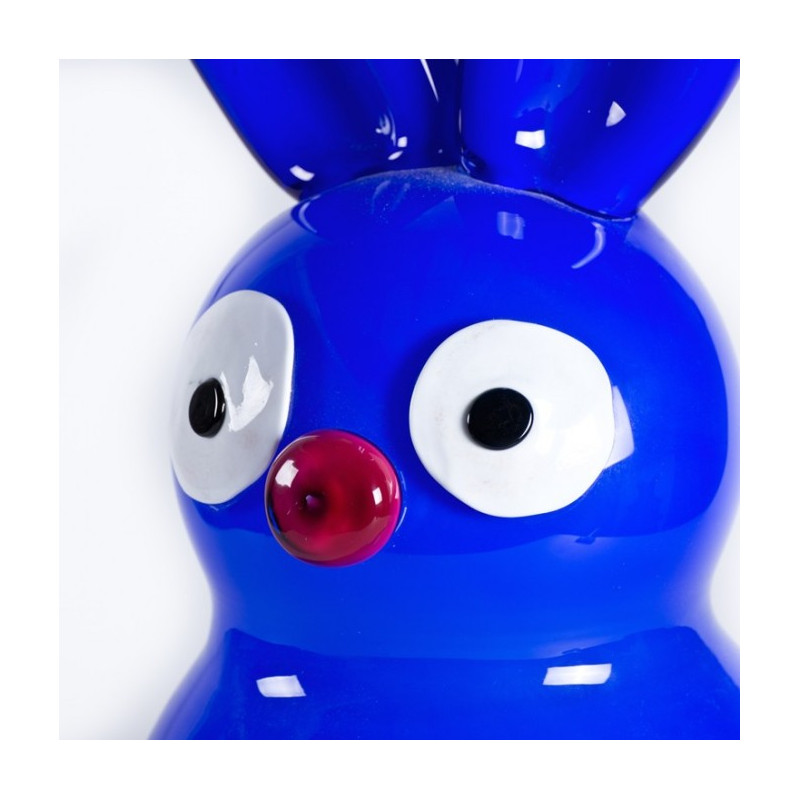 scultura di coniglio alta decorativa blu dal design moderno