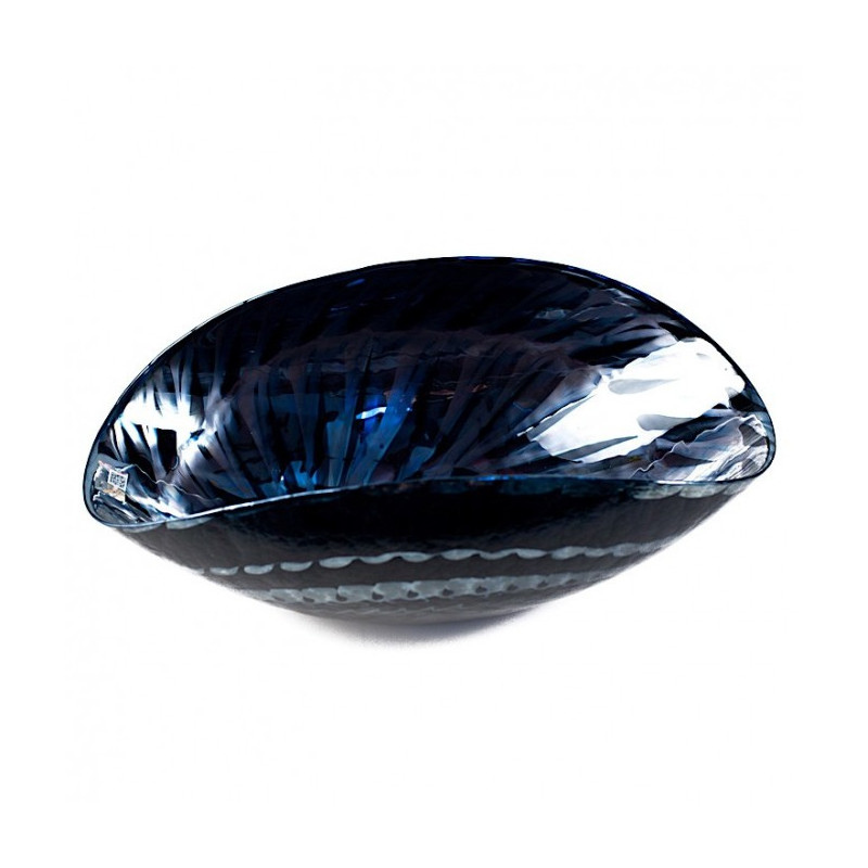 ornamental glass shell centerpiece black