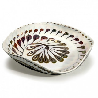 Venice centerpiece in ivory glass of modern design