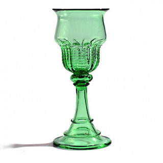 Venezia calice in vetro verde con decorazione medievale