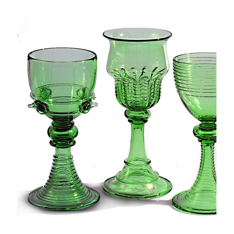 modern and elegant collectible goblet set