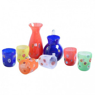 Set di brocca e bicchieri colorati