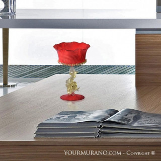 calice elegante di lusso con decorazione oro