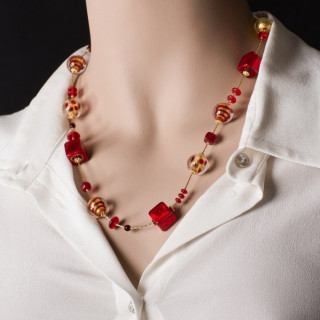 red beads glass necklace