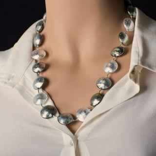 PASTIGLIA Necklace with grey beads and silver leaf