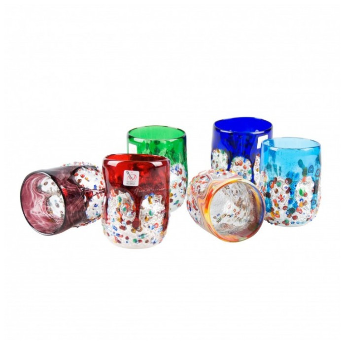 Bicchieri colorati in vetro di Murano