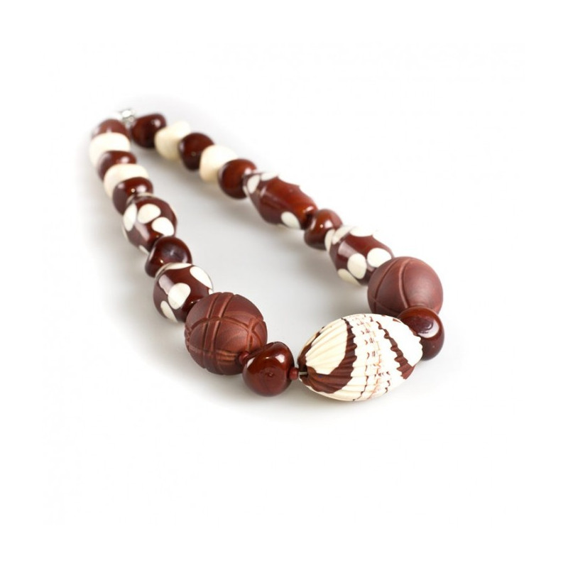 OLIVONE Ethnical style necklace
