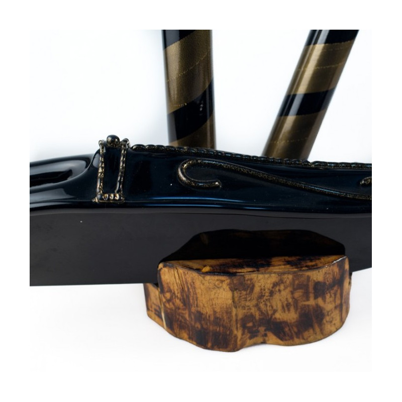 scultura nera e oro in vetro di Murano made in Italy