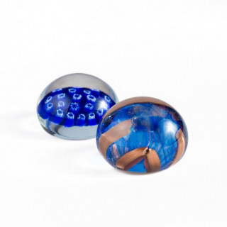 BASIL pair of rounded paperweights