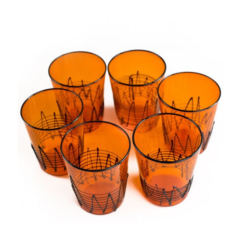 Set di bicchieri arancioni con decorazioni nere