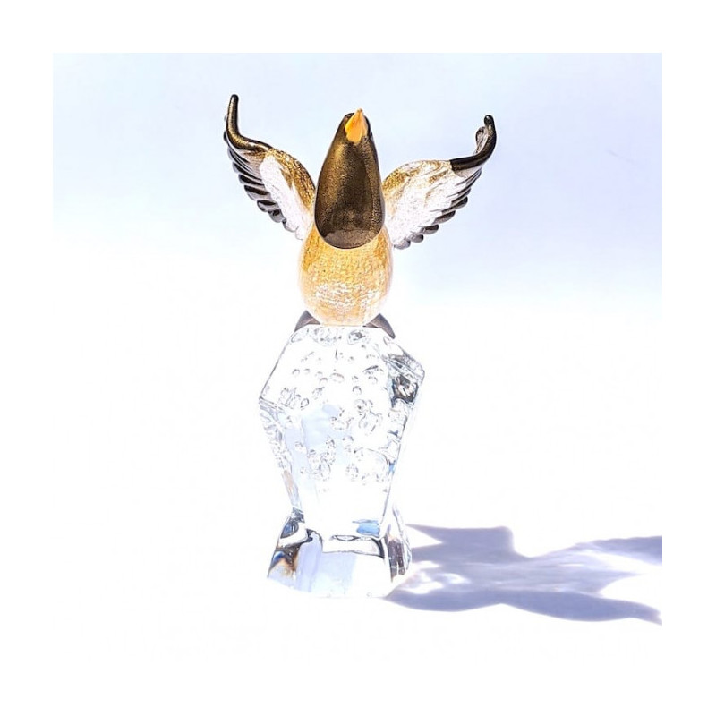scultura in vetro colorato di colomba idea regalo
