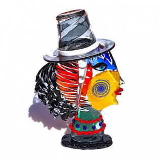 Murano head sculpture inspired by Picasso' style