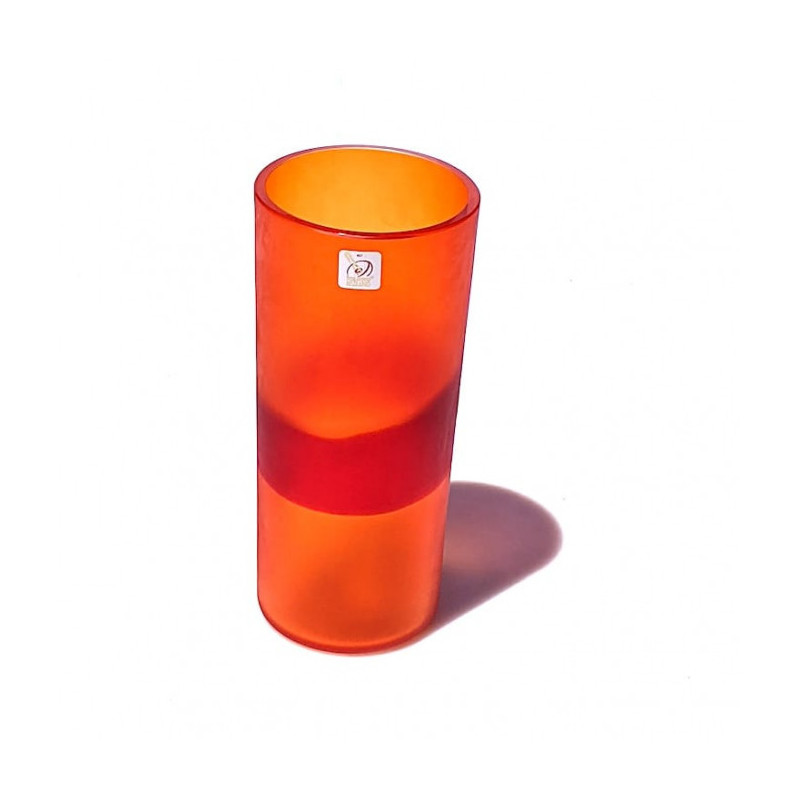 Cylindrical vase gift idea