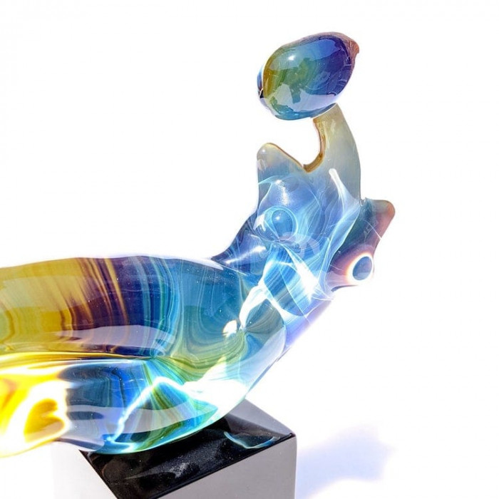 elegant glass sculpture gift idea
