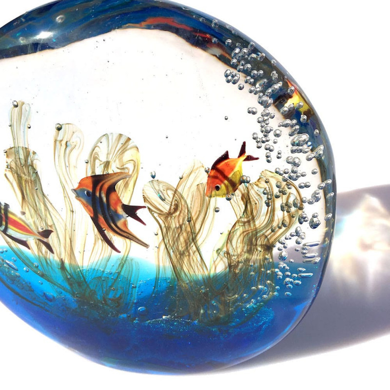 Decorative sphere in artistic glass