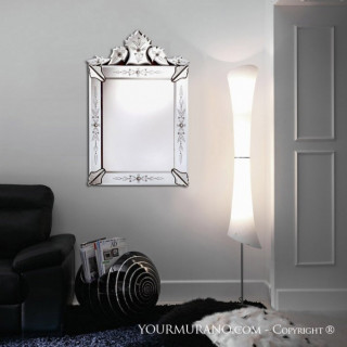 Elegante specchio rettangolare argento