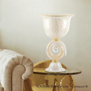 scultura decorativa alta contemporanea elegante