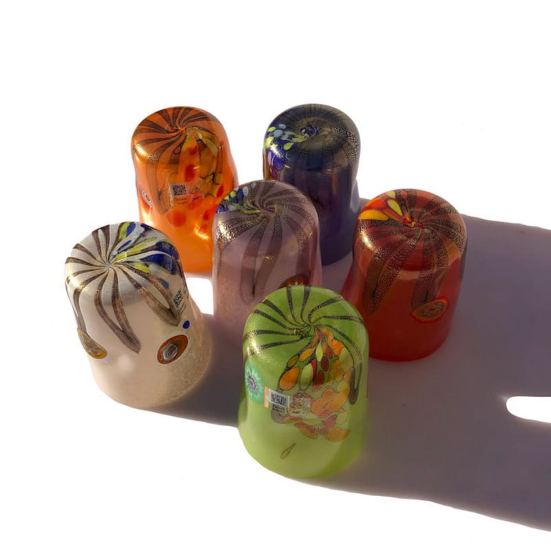 set di bicchieri colorati ornamentali