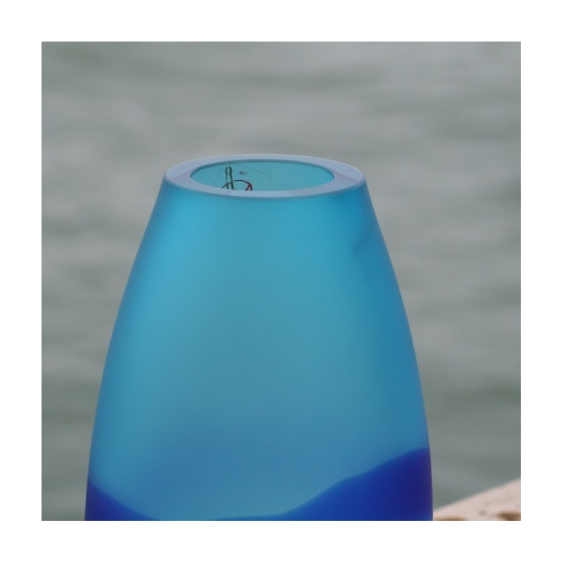 design blue venetian vase