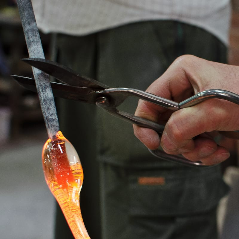 lavorazione vetro di Murano in fornace