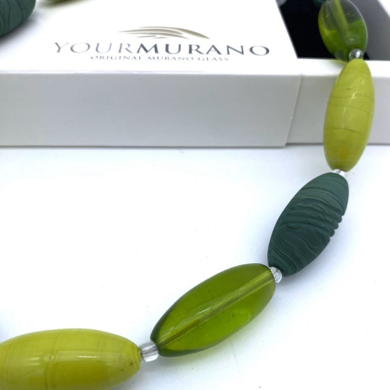 EMMA Modern necklace with green beads