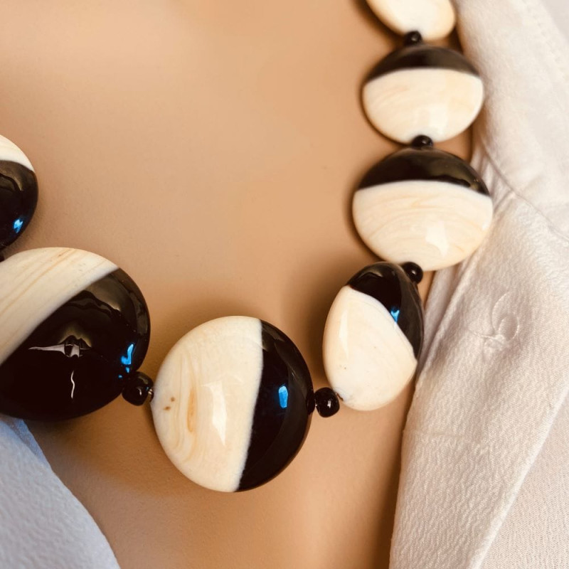 Murano nacklace with bicolor beads