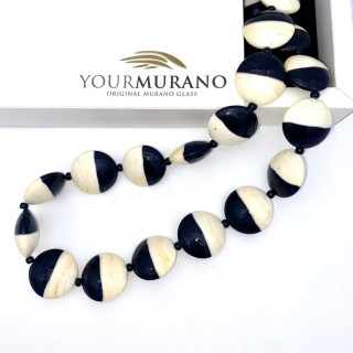 Murano Necklace with bicolor beads