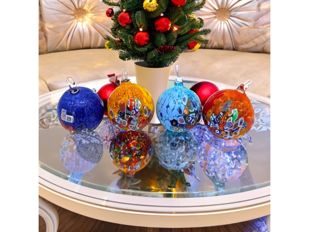 Illuminate Your Holidays | Decorate your home with Murano Glass Christmas Balls